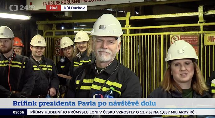 FOTO: Vysmátý prezident Petr Pavel. – stránka 2414