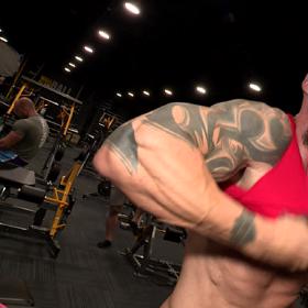 Tohoto fešáka má doma už šest let Lucie Bílá.