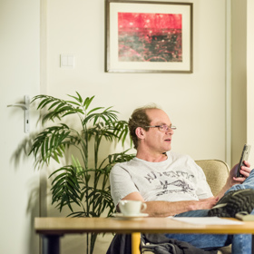 Adrian Jastraban jako Bedřich Liška. 