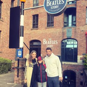 Poslední společný snímek se na sítích objevil v dubnu.