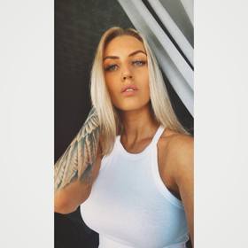 Marie Langerová je nová playmate.