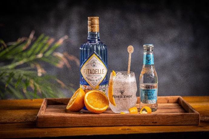 Foto k tématu Koktejl