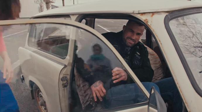 FOTO: Karlos Vémola nastupuje do Trabantu. – stránka 1838