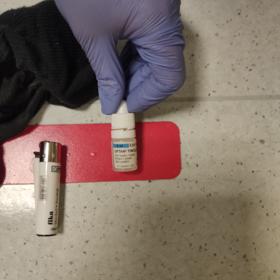 Měl u sebe i léky.