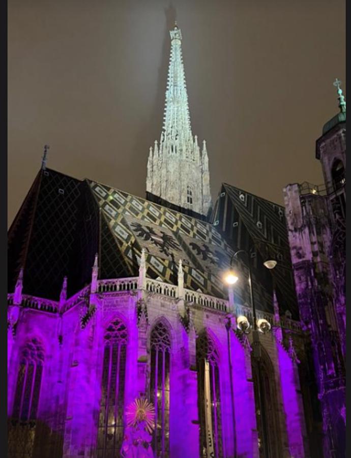 FOTO: Agáta se kochá architekturou – stránka 2797