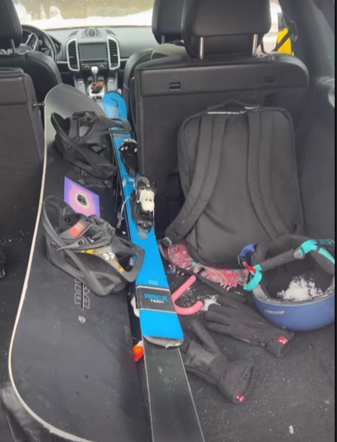 FOTO: Agáta sbalila lyže a prkno a vyrazila na svah – stránka 2774