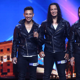 Deadly Games ve finále nahradí akrobaté Messoudi Brothers.