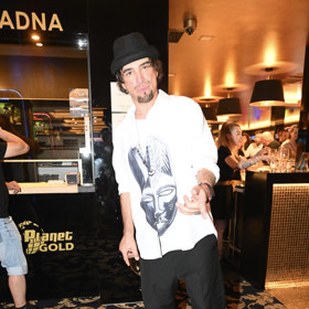 Sagvan Tofi je stálicí českého showbyznysu. 