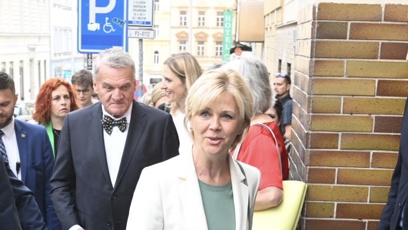 FOTO: První dáma navštívila ZŠ na pražském Žižkově.
