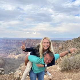 Michaela Švarcová s manželem Filipem v Americe