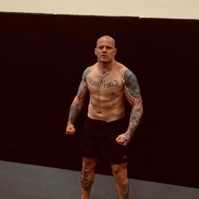 Zbyňkův soupeř Gabriel Torok. 