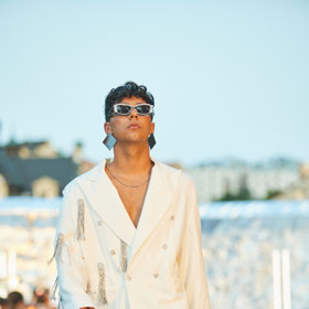 Přehlídka Debbie Brown REFRACTION v rámci KVIFF. 