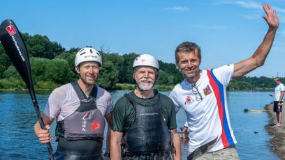 FOTO: Prezident Pavel si vyzkoušel sjet řeku.