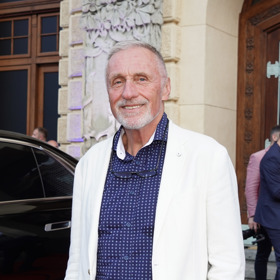 Mirek Topolánek bojuje s rakovinou. 