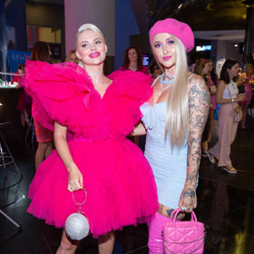 Gabriel Jiráčková za své plastiky už několik let neplatí. 