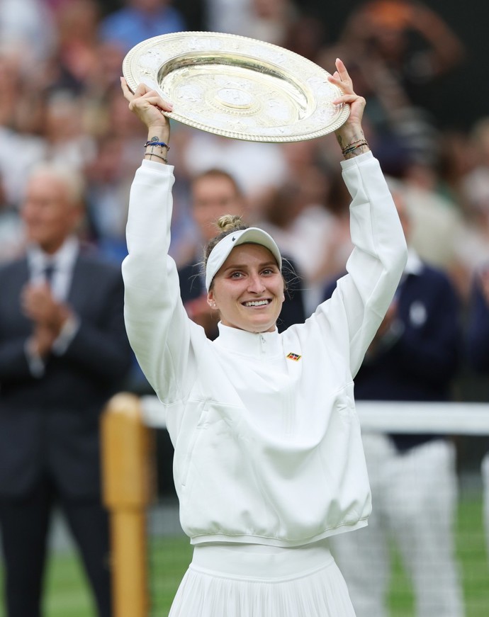 FOTO: Markéta je ve 24 letech vítězkou Wimbledonu – stránka 35