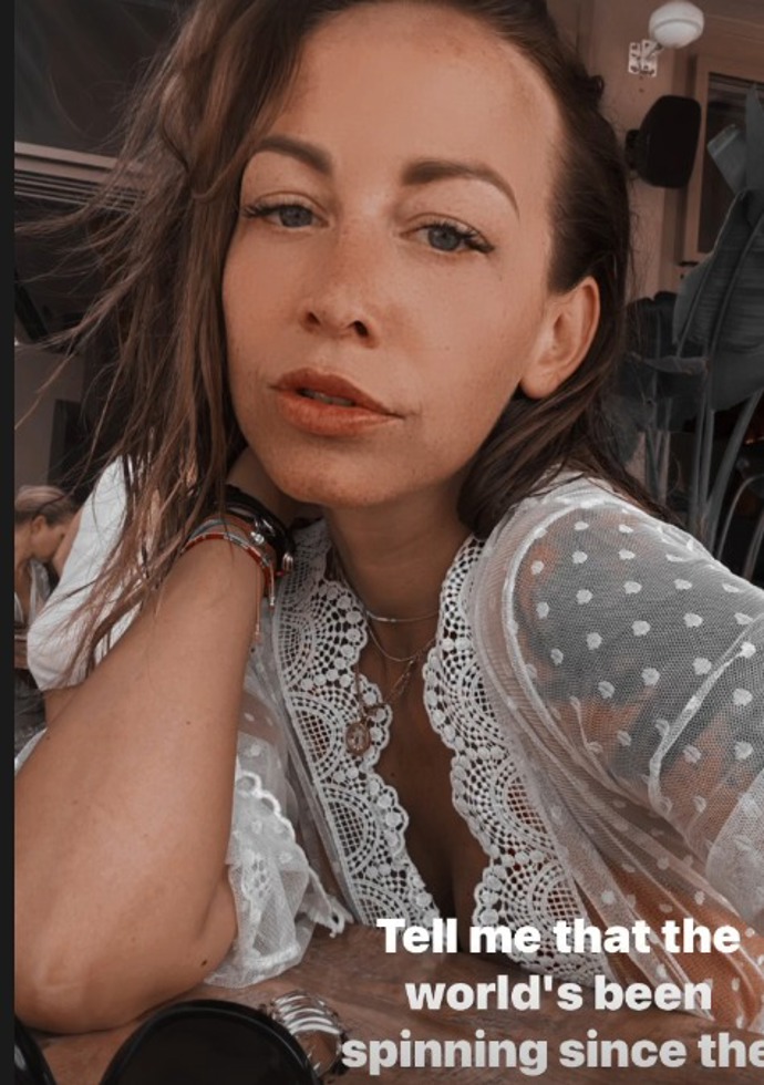 FOTO: Agáta Hanychová dříve mluvila i o čtvrtém a pátém dítěti. – stránka 2483