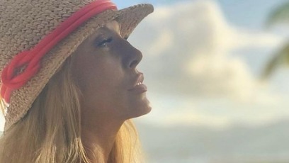 FOTO: Simona se tentokrát ukázala nahoře bez.