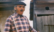 Chalupáři jsou populární díky skvělému hereckému výkonu Jiřího Sováka, který opustil tento svět roku 2000.