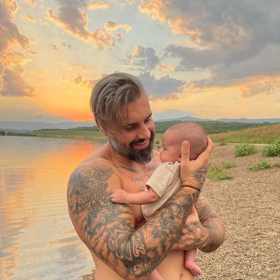 Pepa Kůrka porod svého syna Rafaela obrečel a dojímá se nad ním neustále.