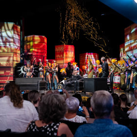 Kazma se nebojí provokovat.