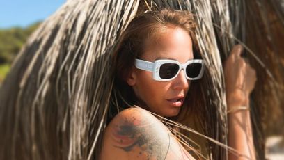 FOTO: Agáta Hanychová předvedla vypracované bříško.