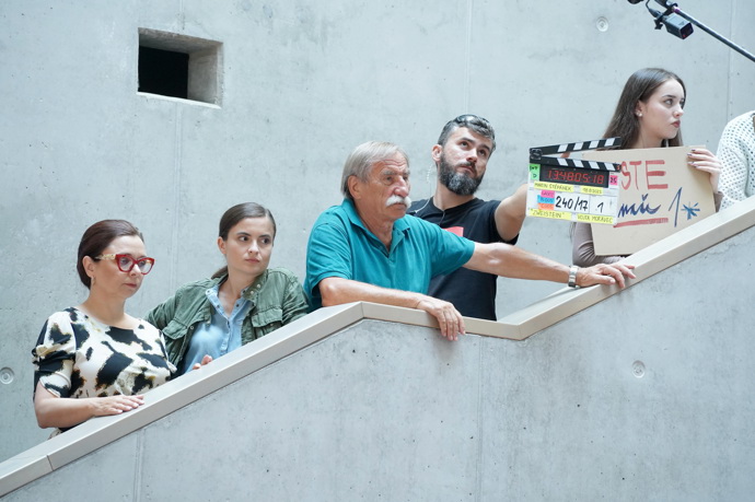 FOTO: Einstein se znovu vrací na obrazovky TV Prima. – stránka 19