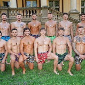 Takhle vypadá dvanáctka letošních finalistů Muže roku. O vítězi se rozhodne 25. srpna v Náchodě.