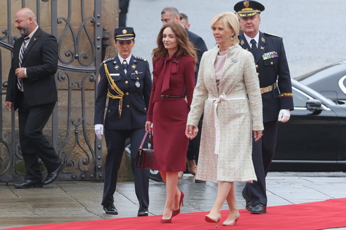 FOTO: Eva Pavlová se setkala s manželkou makedonského prezidenta. – stránka 1187