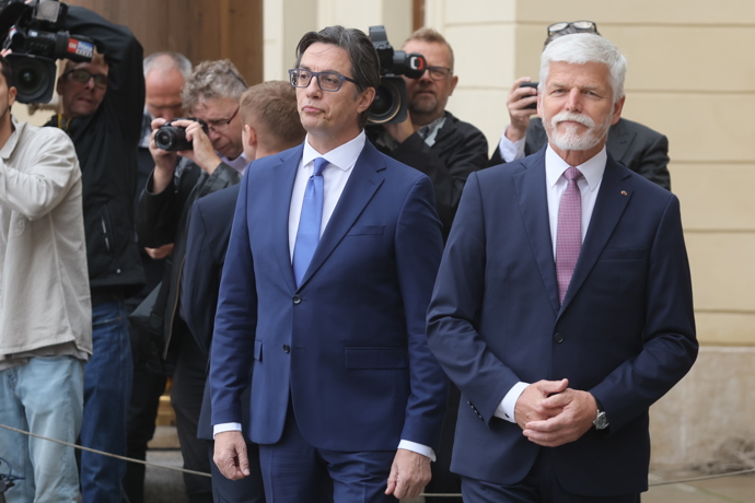 FOTO: Petr Pavel během setkání s makedonským prezidentem. – stránka 2501