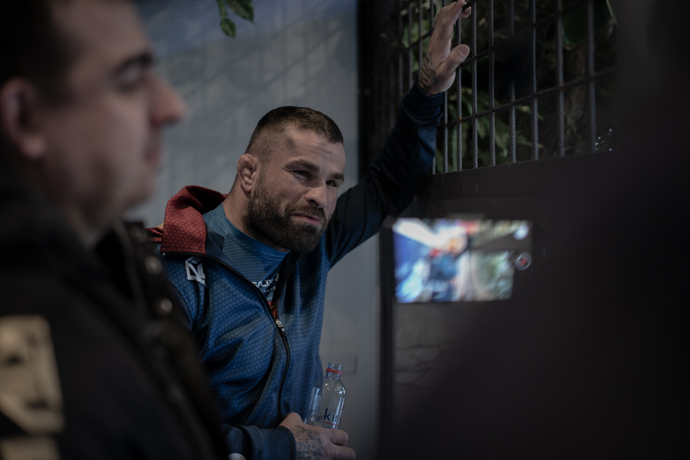 FOTO: Karlos Vémola o sobě natočil snímek. – stránka 1288