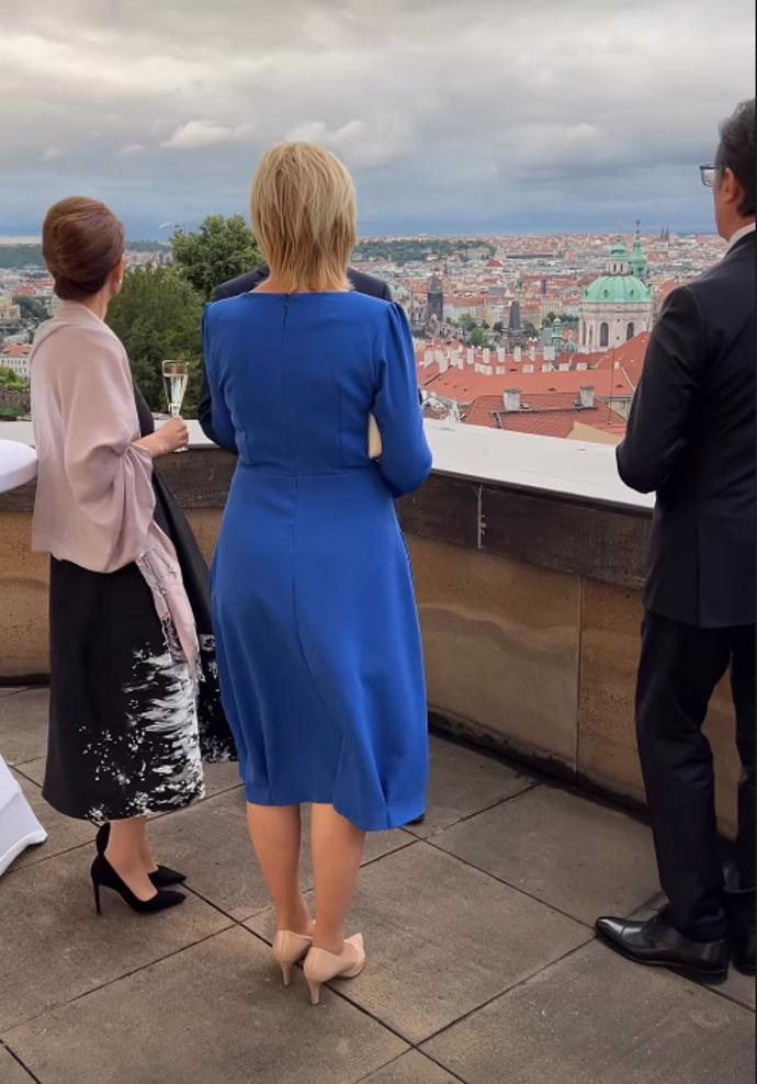 FOTO: Manželé Pavlovi pohostili prezidentský pár ze Severní Makedonie. – stránka 1178
