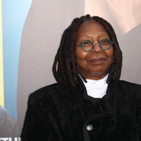 Po třetím rozvodu zjistila, že je to záležitost drahá a nudná. Také se už nechce nikomu jakkoliv zavazovat. Partnerství, to je podle ní závazek na všech frontách.