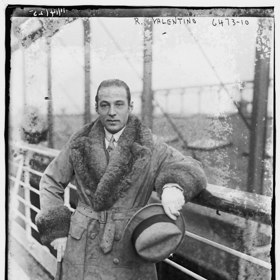 "Začínám se stále více podobat svým ubohým napodobitelům."