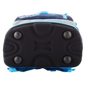 Aktovka Hama má vyztužené dno s nožičkami.