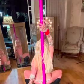 Britney ve svém tanečním repertoáru přitvrdila. 