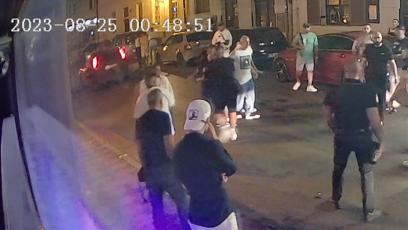 FOTO: Celá bitka vyeskalovala střelbou.