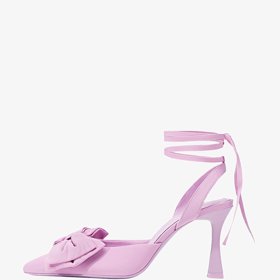 Střevíčky se šněrováním kolem lýtka, Stradivarius, 799 Kč.