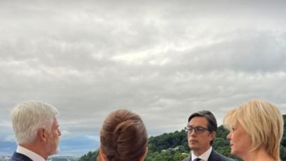 FOTO: Manželé Pavlovi pohostili prezidentský pár ze Severní Makedonie.
