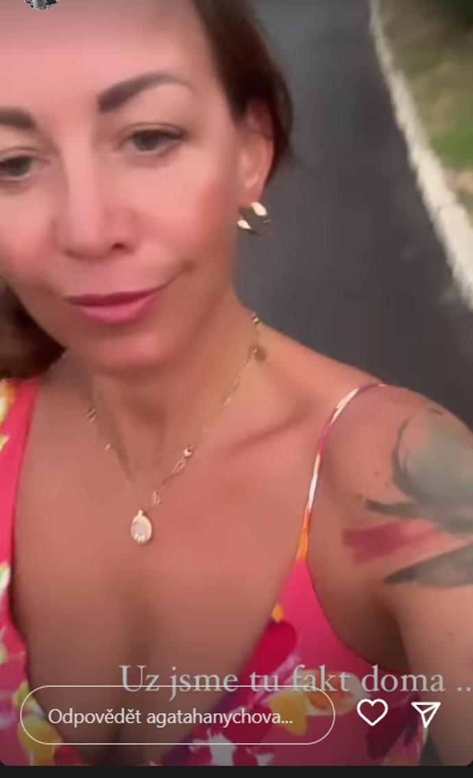 FOTO: Jsme tu jako doma, hlásí – stránka 2356