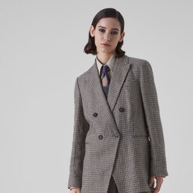 Kompletní look v korporátním stylu od značky Massimo Dutti.