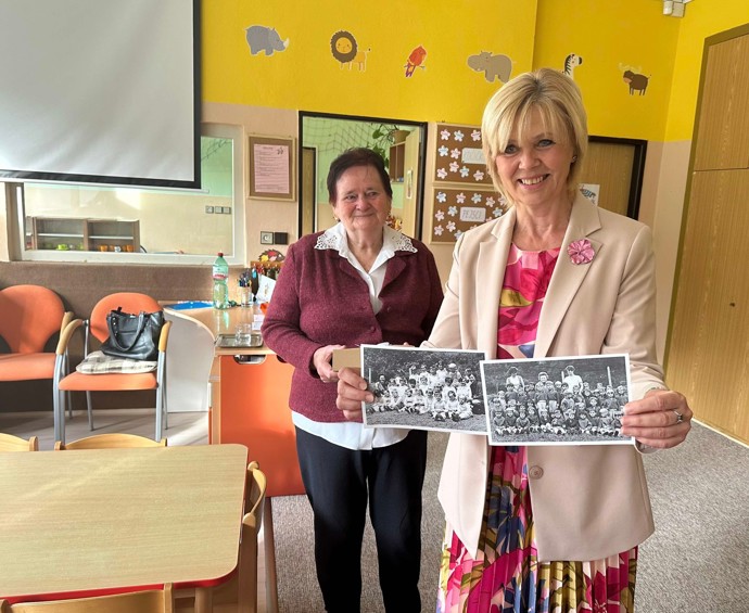 FOTO: Eva Pavlová zavzpomínala na svůj první školní den. – stránka 1147