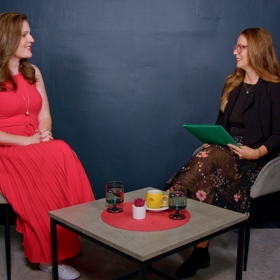 Spisovatelka Johana Fundová navštívila talk show LifeeTalk.