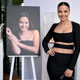 Zpěvačka Monika Bagárová je ambasadorkou známé značky šperků.