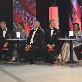 V nové řadě StarDance zatančí například Iva Kubelková či Eva Adamczyková.