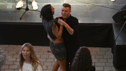 FOTO: Bejby nebude sedět v koutě.