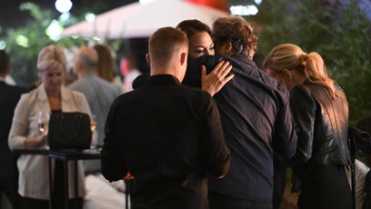 FOTO: Agáta nakonec neznámého objala.