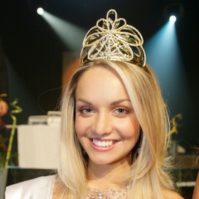 Taťána Kuchařová je Českou Miss a Miss World z roku 2006.