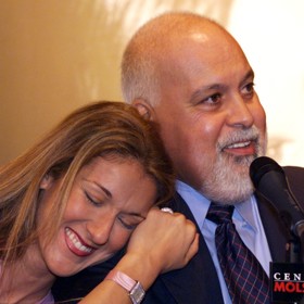 Než u zpěvačky vypukla těžká nemoc, musela čelit ještě jedné ráně osudu, v roce 2016 jí zemřel milovaný manžel René Angélil.