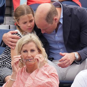 Princezna Charlotte má mezi třemi potomky prince Williama výjimečné postavení. Nejenže jde o jedinou dceru britského následníka trůnu, ale mají i podobné zájmy a vizáž.